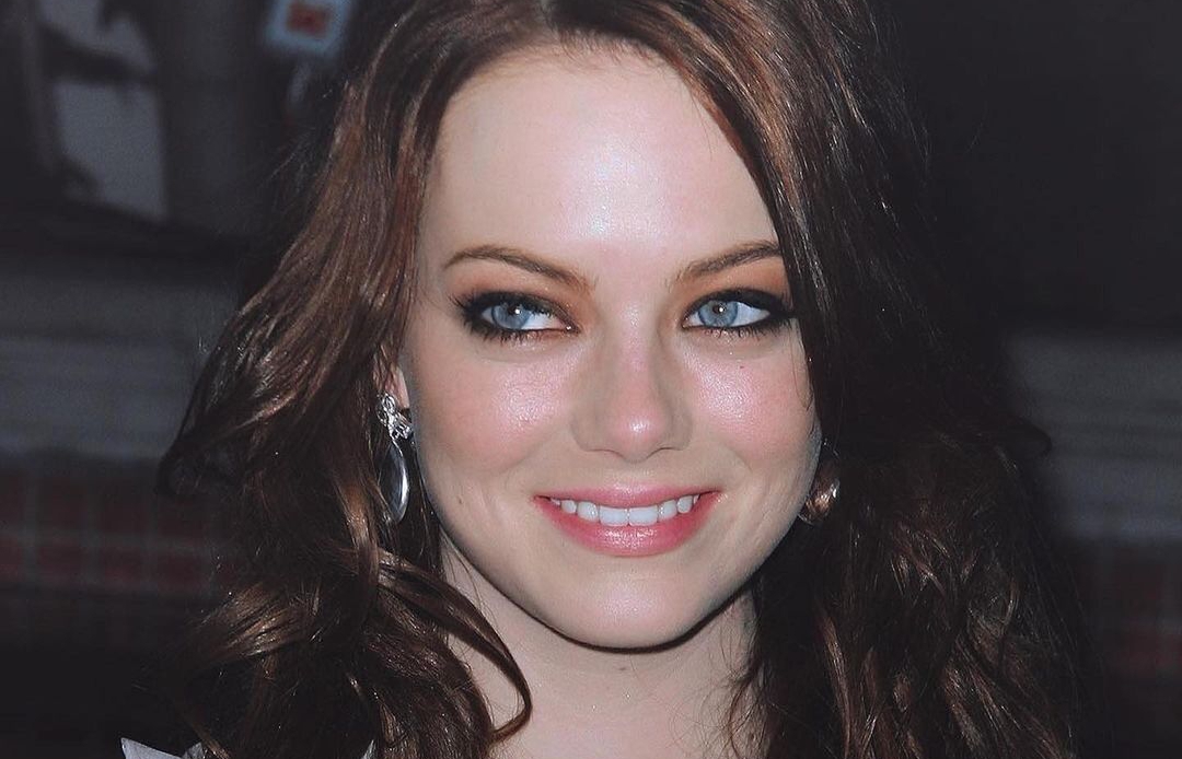 Emma Stone biography, husband, networth, age, instagram